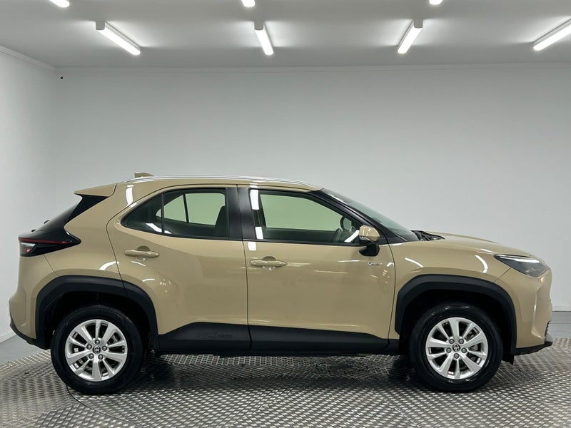 2024 Toyota Yaris Cross GX 1.5P Hybrid image 2