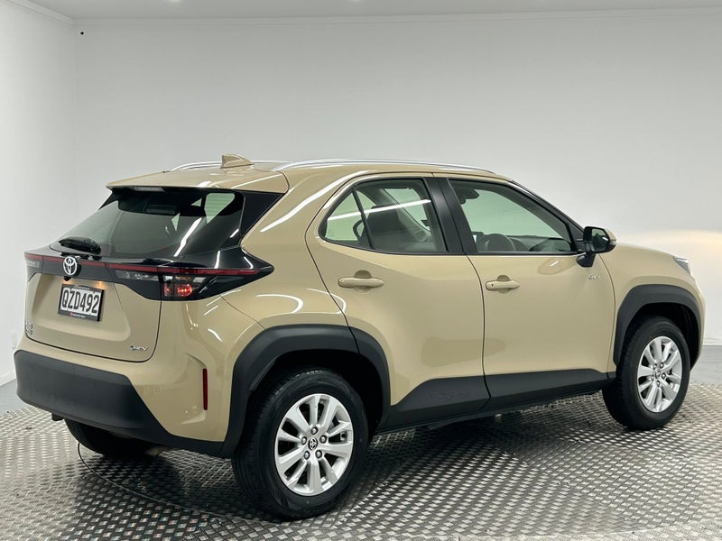 2024 Toyota Yaris Cross GX 1.5P Hybrid image 3