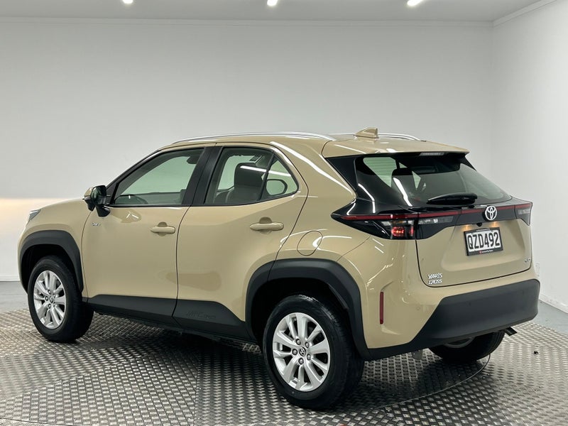 2024 Toyota Yaris Cross GX 1.5P Hybrid image 5