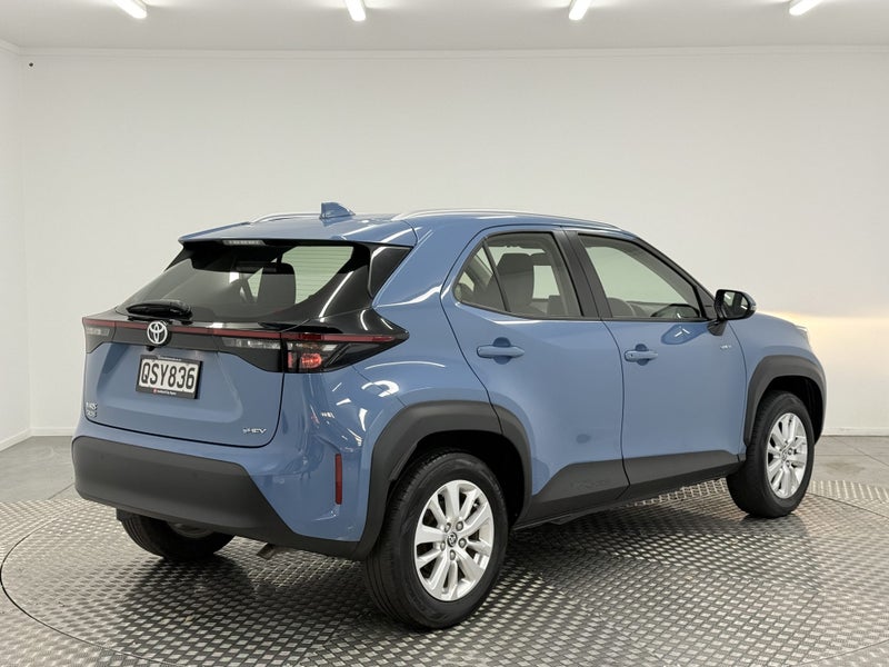 2024 Toyota Yaris Cross GX 1.5P Hybrid image 3