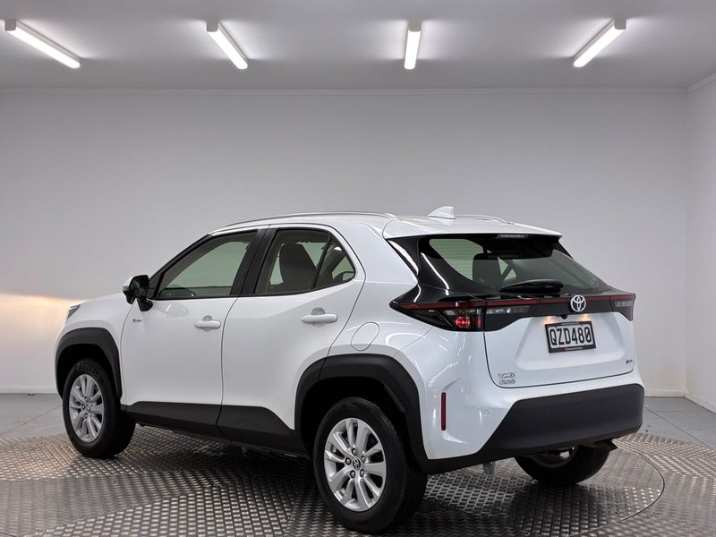 2024 Toyota Yaris Cross GX 1.5P Hybrid image 5