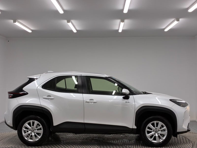 2024 Toyota Yaris Cross GX 1.5P Hybrid image 2