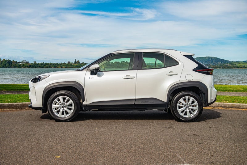 2024 Toyota Yaris Cross GX 1.5P Hybrid image 5