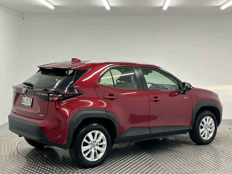2024 Toyota Yaris Cross GX 1.5P Hybrid image 3