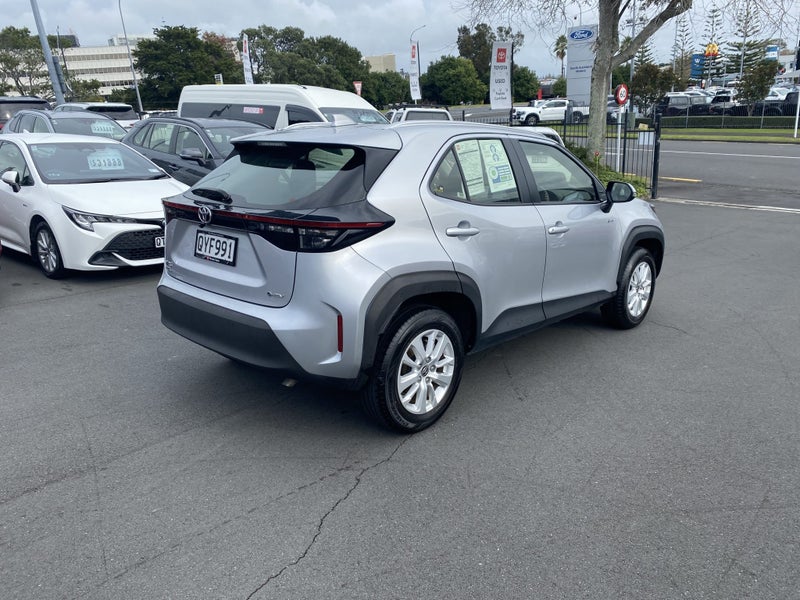 2024 Toyota Yaris Cross GX 1.5P Hybrid image 2