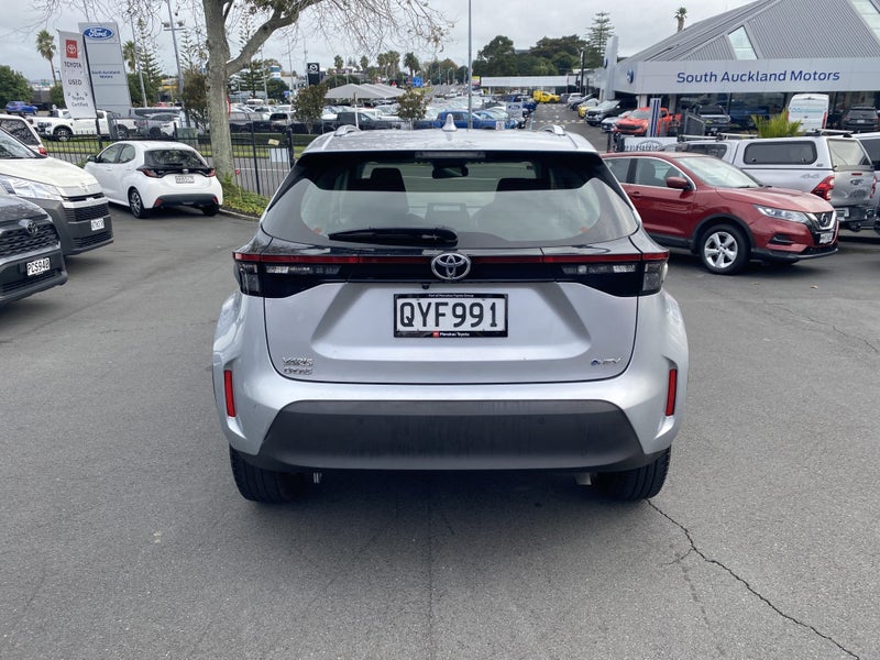 2024 Toyota Yaris Cross GX 1.5P Hybrid image 3