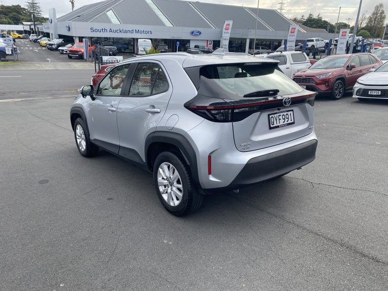 2024 Toyota Yaris Cross GX 1.5P Hybrid image 5