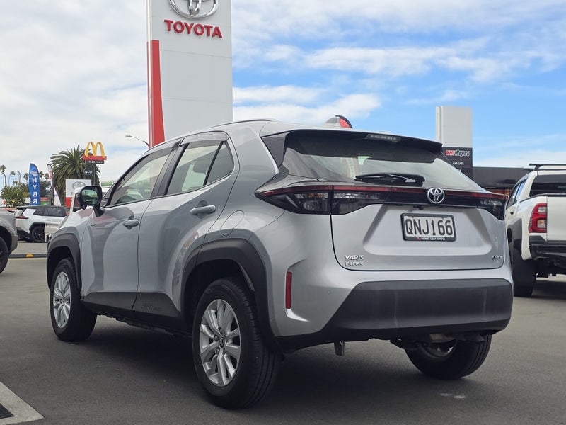 2024 Toyota Yaris Cross GX 1.5P HYBRID Auto image 5