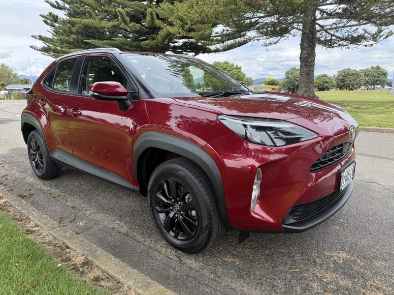 2024 Toyota Yaris Cross GX 1.5P Hybrid Automati... image 3