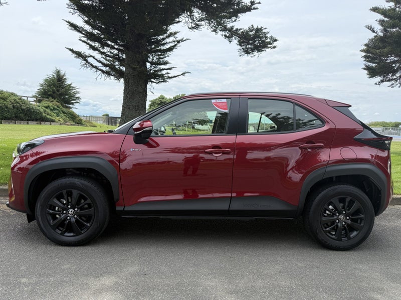 2024 Toyota Yaris Cross GX 1.5P Hybrid Automati... image 5