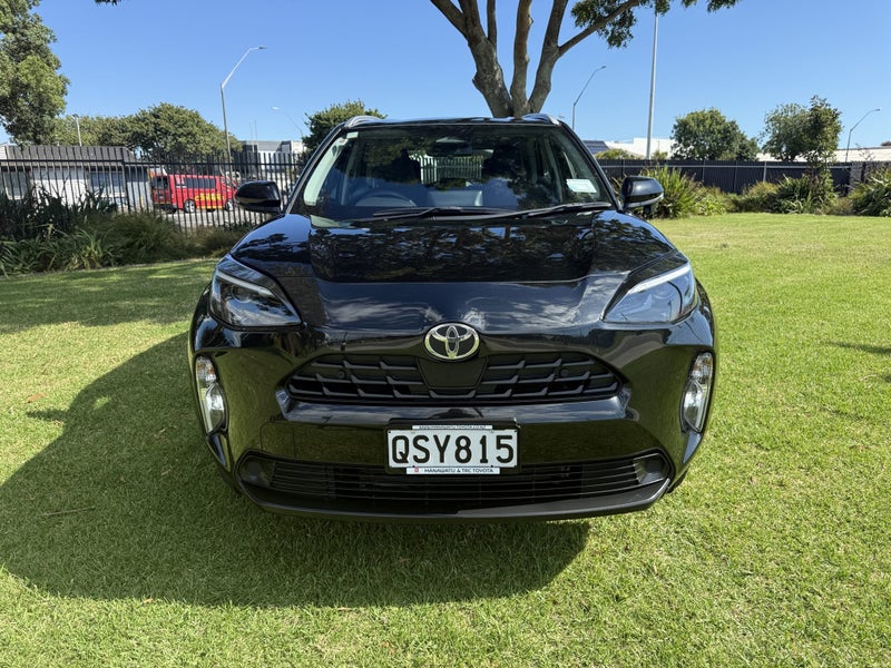 2024 Toyota Yaris Cross GX 1.5P Hybrid AWD Auto... image 2