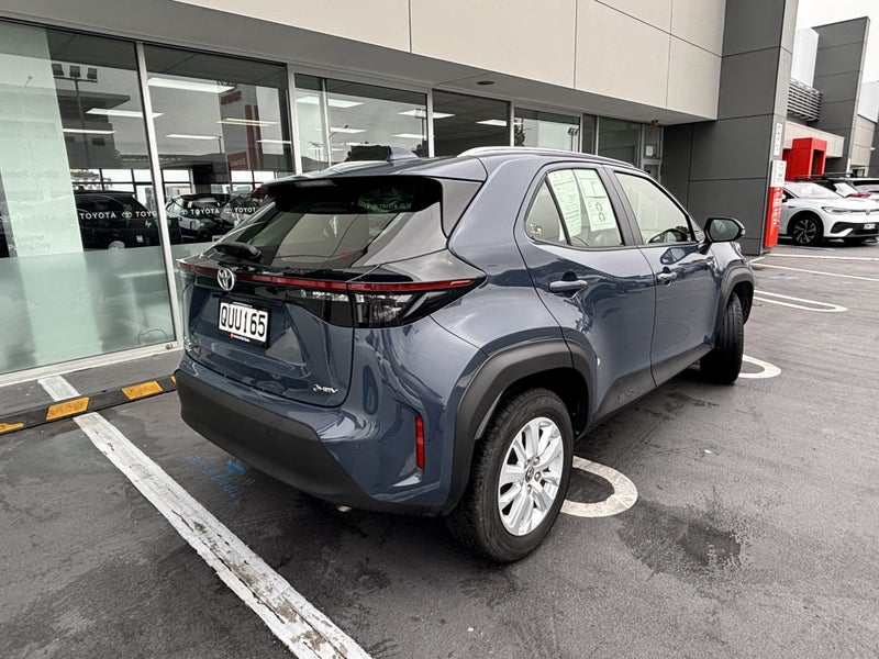 2024 Toyota Yaris Cross GX 1.5P HYBRID ECONOMIC... image 4