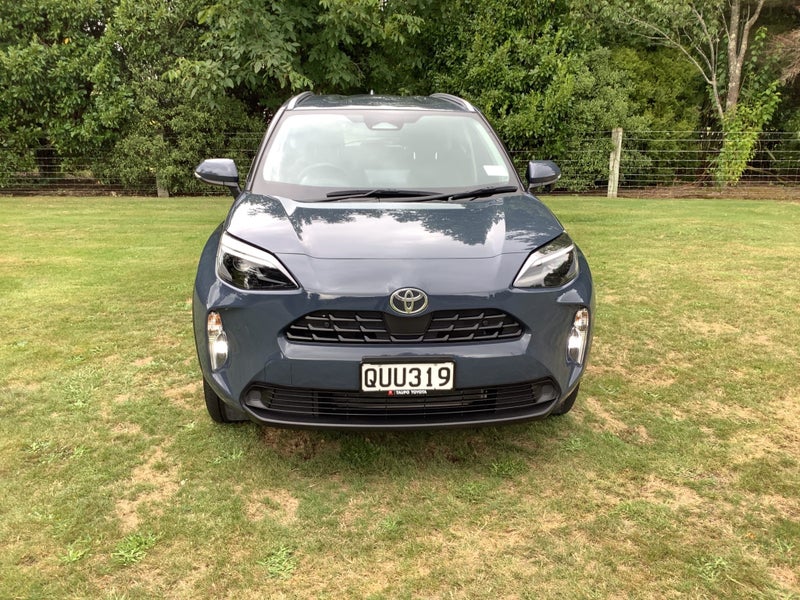 2024 Toyota Yaris Cross GX 1.5P Hybrid Electric... image 3