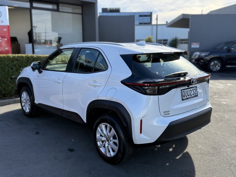 2024 Toyota Yaris Cross GX 1.5P Hybrid FWD image 5