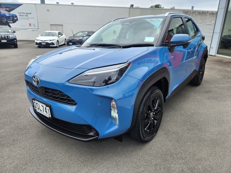 2024 Toyota Yaris Cross GX 1.5P Hybrid FWD Auto... image 3