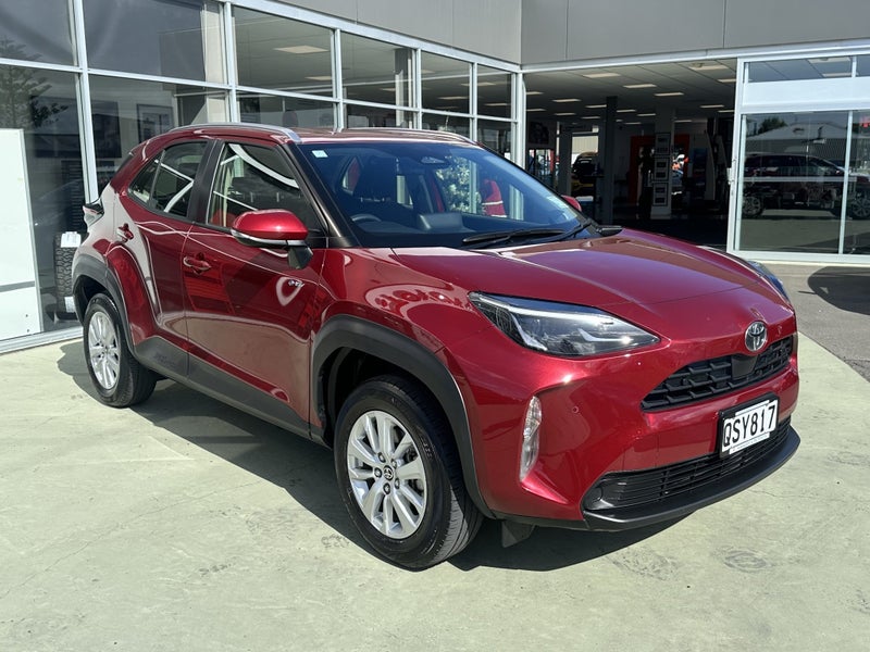 2024 Toyota Yaris Cross GX 1.5P Hybrid FWD Auto... image 4