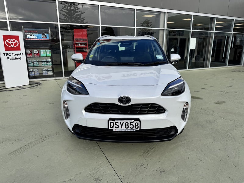 2024 Toyota Yaris Cross GX 1.5P Hybrid FWD Auto... image 2