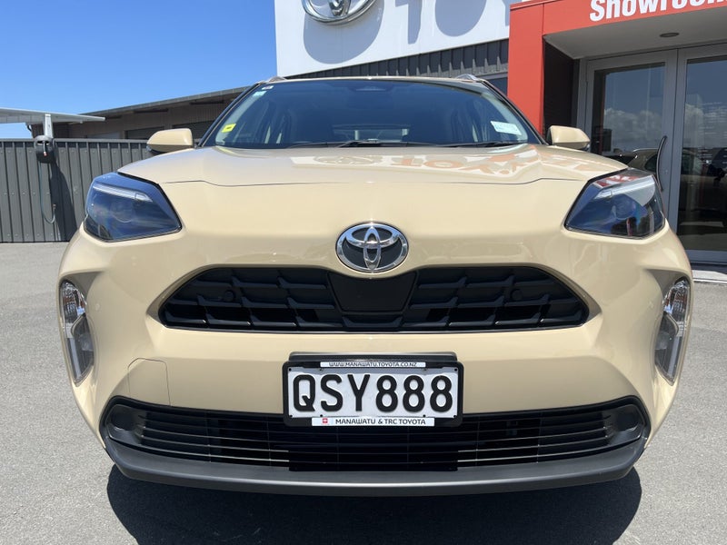 2024 Toyota Yaris Cross GX 1.5P Hybrid FWD Auto... image 2