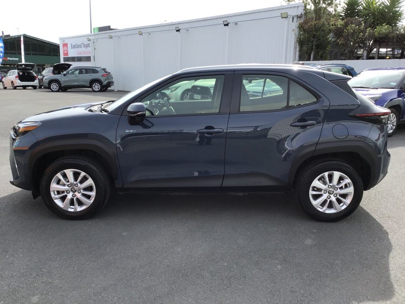 2024 Toyota Yaris Cross GX 1.5P Hybrid Hatch image 4