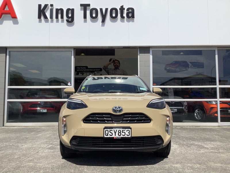 2024 Toyota Yaris Cross GX 1.5P HYBRID SUV image 2