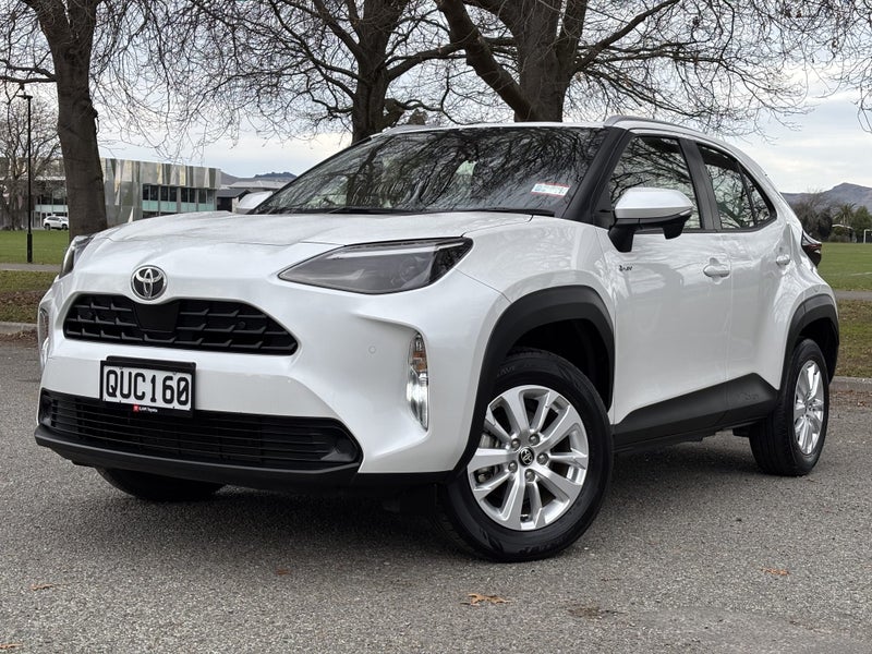 2024 Toyota Yaris Cross Gx 1.5Ph/Hd image 3