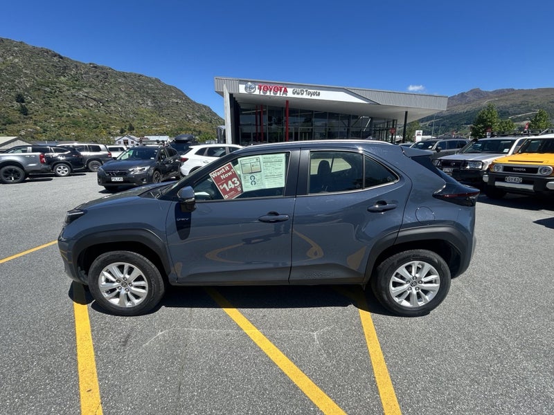 2024 Toyota Yaris Cross GX Hybrid image 4