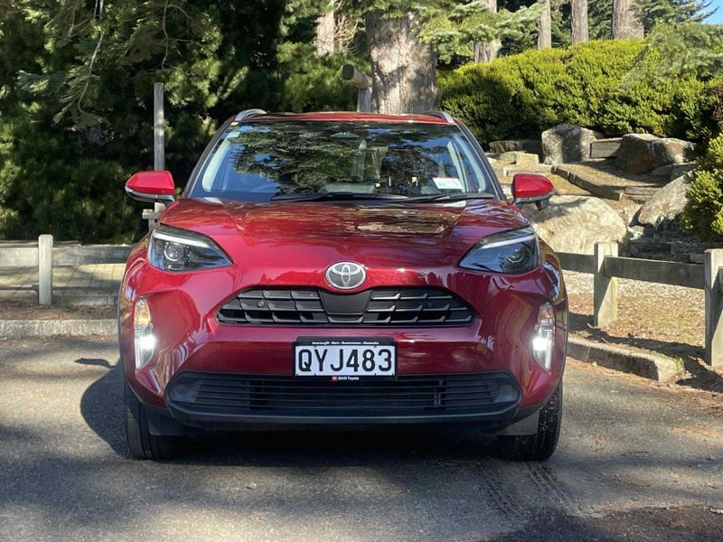 2024 Toyota Yaris Cross GX Hybrid image 2