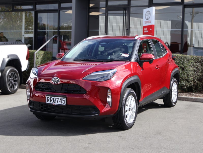 2024 Toyota Yaris Cross GX HYBRID, NZ NEW image 3