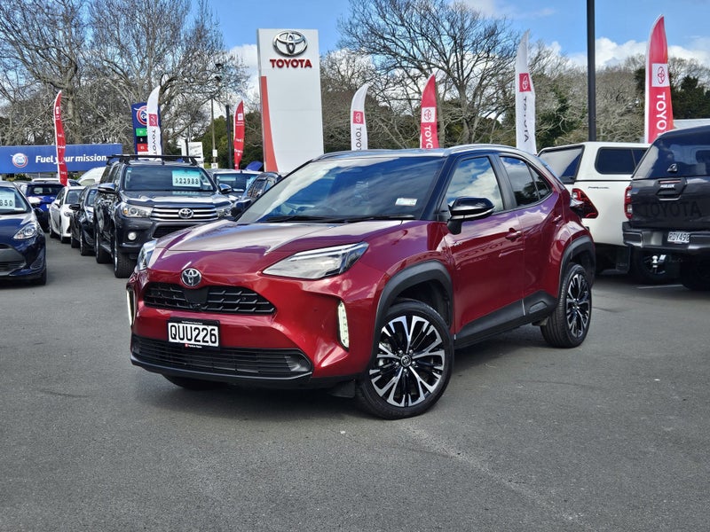 2024 Toyota Yaris Cross Limited 1.5P HYBRID image 2
