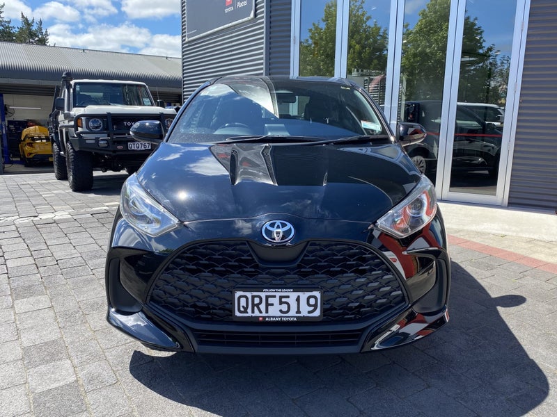2024 Toyota Yaris GX 1.5 Petrol Hybrid Hatch Auto image 2