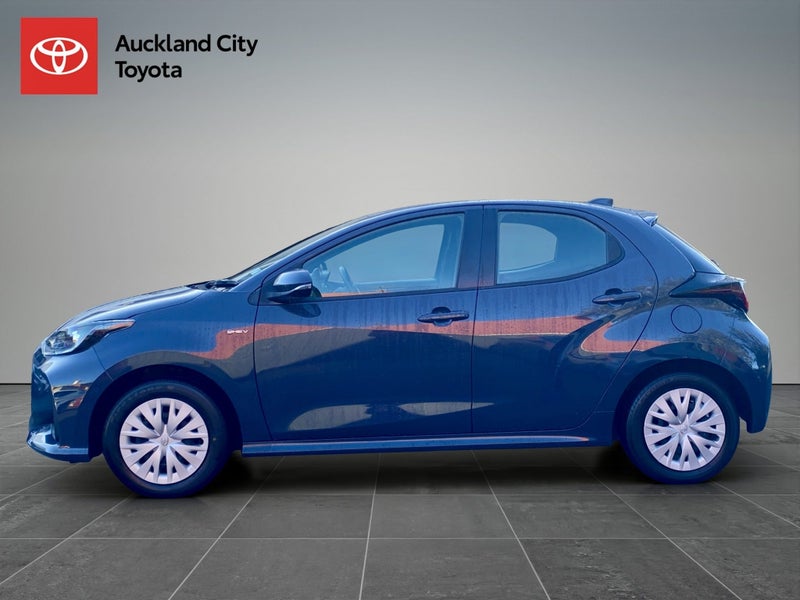 2024 Toyota Yaris GX 1.5P HV ECVT FWD HB image 3