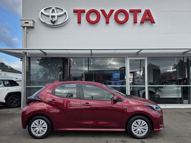 2024 Toyota Yaris GX 1.5P HV ECVT FWD HB/5D/5S image 4
