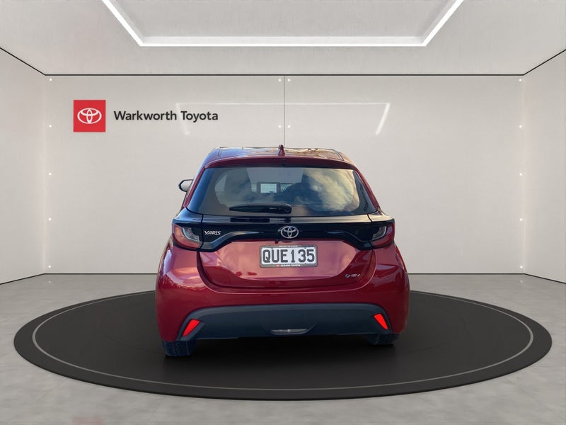 2024 Toyota Yaris GX 1.5P HV ECVT FWD HB/5D/5S... image 4