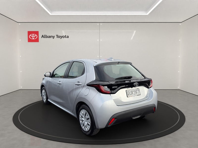 2024 Toyota Yaris GX 1.5P HV ECVT FWD HB/5D/5S... image 5