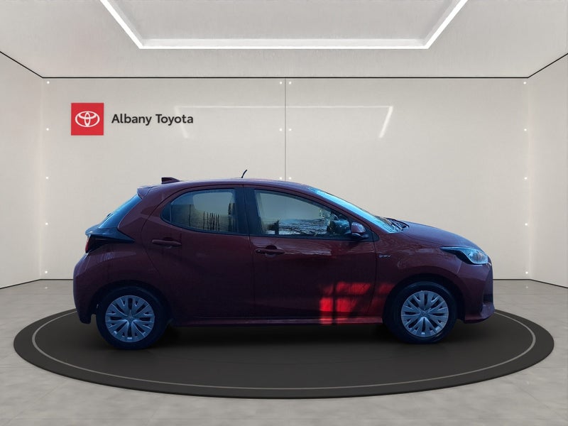2024 Toyota Yaris GX 1.5P HV ECVT FWD HB/5D/5S... image 2