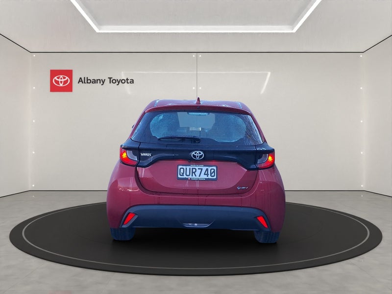 2024 Toyota Yaris GX 1.5P HV ECVT FWD HB/5D/5S... image 4
