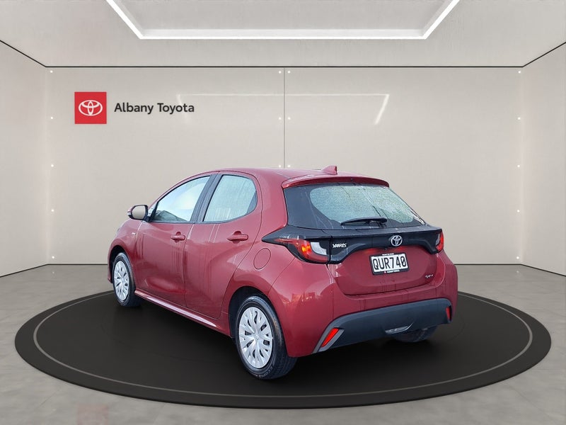 2024 Toyota Yaris GX 1.5P HV ECVT FWD HB/5D/5S... image 5