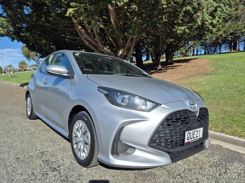 2024 Toyota Yaris GX 1.5P HV ECVT FWD HB/5D/5S image 3