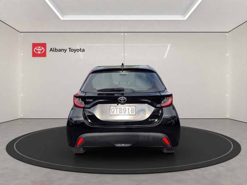 2024 Toyota Yaris GX 1.5P HV ECVT FWD HB/5D/5S... image 4