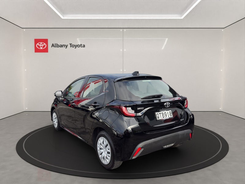 2024 Toyota Yaris GX 1.5P HV ECVT FWD HB/5D/5S... image 5