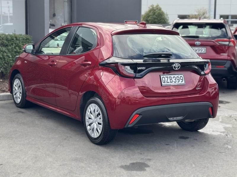 2024 Toyota Yaris GX 1.5P HV ECVT FWD HB/5D/5S image 5