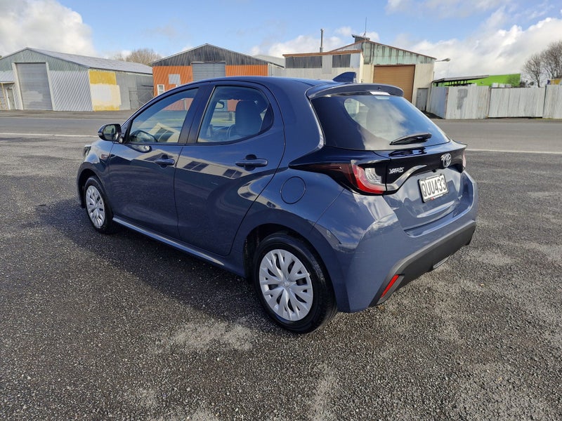 2024 Toyota Yaris GX 1.5P HV ECVT FWD HB/5D/5S... image 4