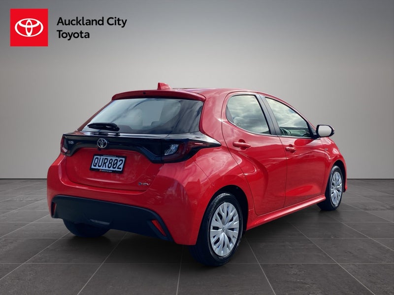 2024 Toyota Yaris GX 1.5P HV ECVT FWD HB/5D/5S image 3