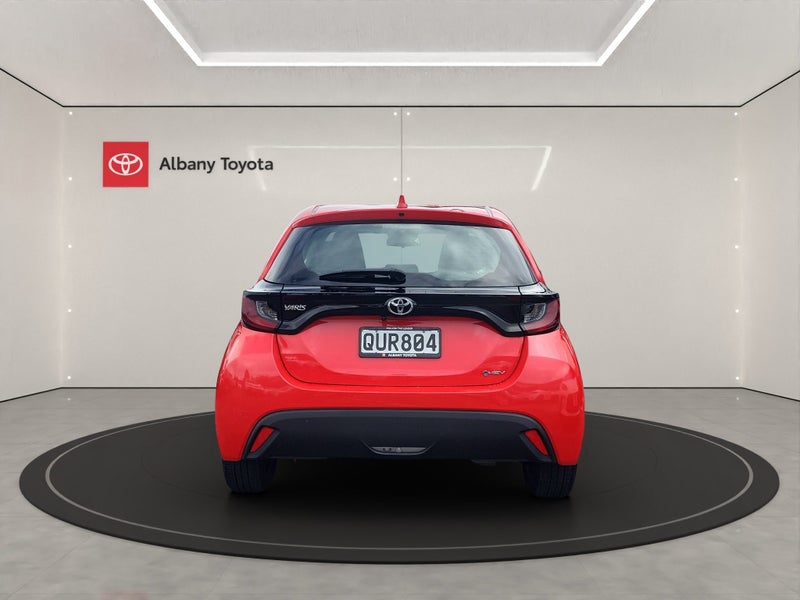 2024 Toyota Yaris GX 1.5P HV ECVT FWD HB/5D/5S... image 4