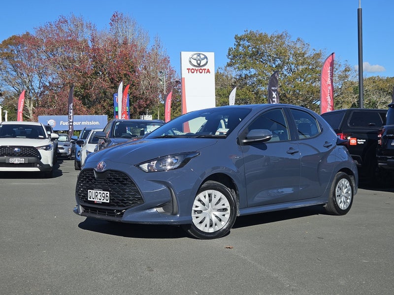 2024 Toyota Yaris GX 1.5P HYBRID image 2