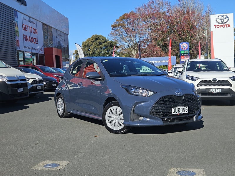 2024 Toyota Yaris GX 1.5P HYBRID image 5