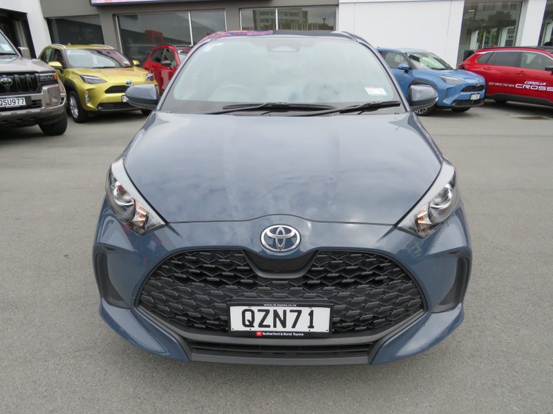 2024 Toyota Yaris GX 1.5P Hybrid ECVT FWD image 2