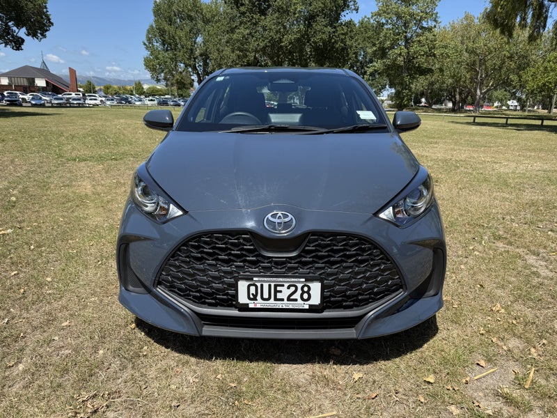 2024 Toyota Yaris GX 1.5P Hybrid FWD Automatic... image 2