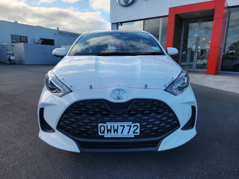 2024 Toyota Yaris GX 1.5P Hybrid Hatch - Ex-Demo image 2