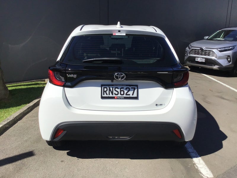 2024 Toyota Yaris GX 1.5P Hybrid NZ New image 3